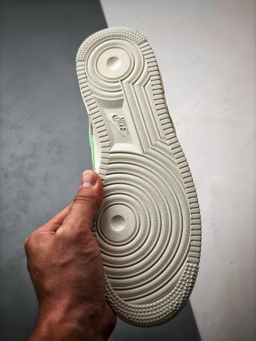 Air Force 1 '07 Low Off-White Verde Gramado - Vista 4