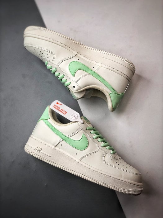 Air Force 1 '07 Low Off-White Verde Gramado - Vista 6