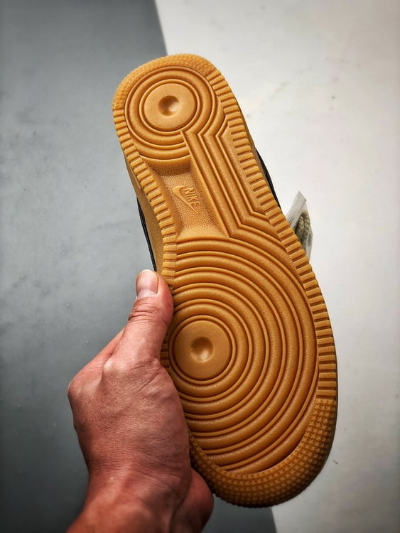 Air Force 1 '07 Low Trigo, Castanho e Preto - Vista 4