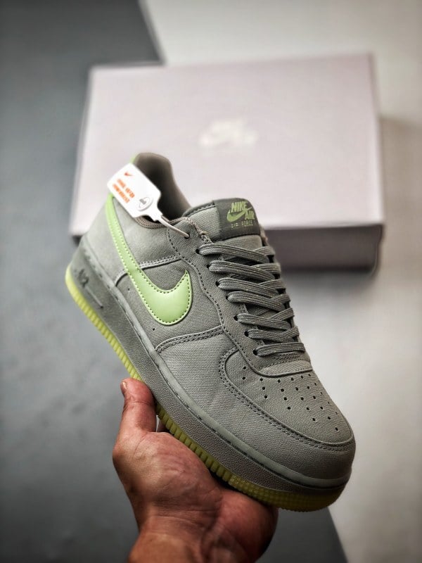 Air Force 1 '07 Low Canvas Cinza e Verde - Vista 1