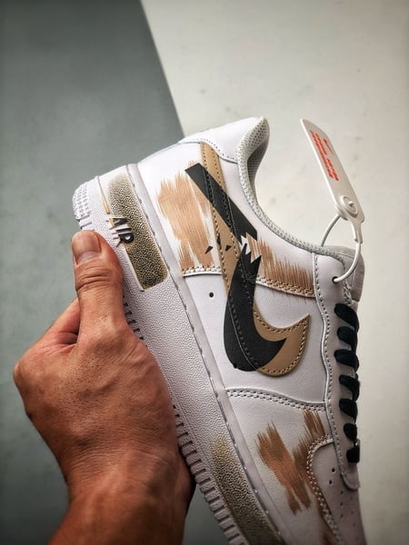 Air Force 1 '07 Low Três Ganchos Branco, Preto e Marrom - Vista 2