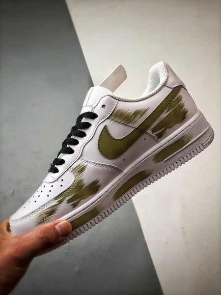 Air Force 1 '07 Low Branco, Preto e Verde Rasgado - Vista 7
