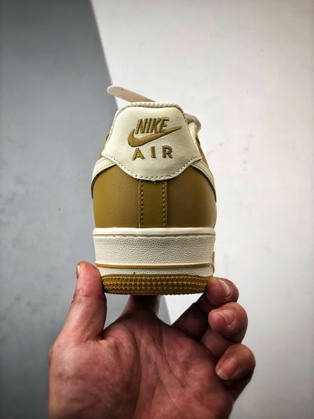 Air Force 1 '07 Low Amarelo Limão - Vista 3