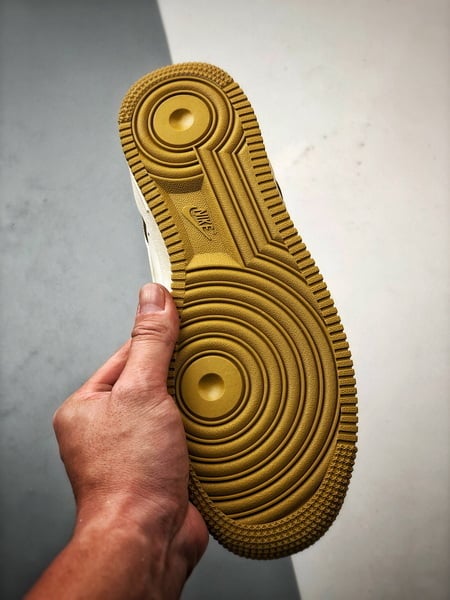 Air Force 1 '07 Low Amarelo Limão - Vista 4