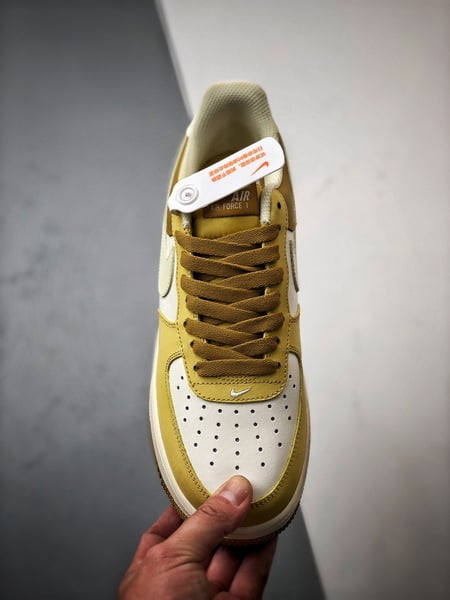 Air Force 1 '07 Low Amarelo Limão - Vista 9