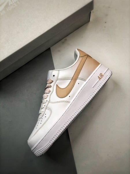 Air Force 1 '07 Low Gradiente Castanho e Branco - Vista 8