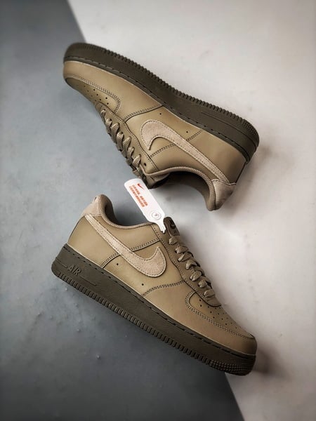 Air Force 1 '07 Low Marrom - Vista 6