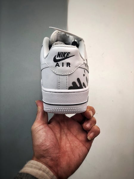 Air Force 1 '07 Low Onda Branco e Preto - Vista 3