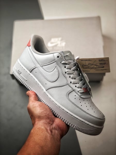 Air Force 1 '07 Low Cinzento Frio e Rosa - Vista 9