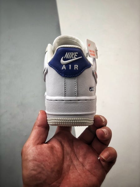 Air Force 1 '07 Low Branco, Vermelho e Azul - Vista 3