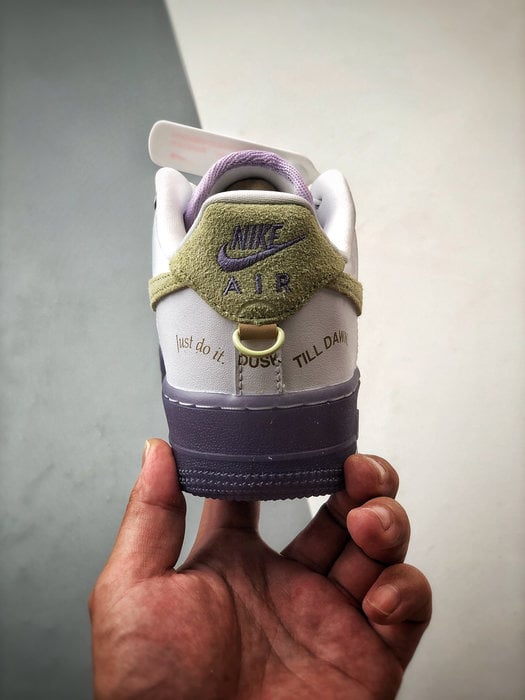 Air Force 1 '07 Low Branco, Verde e Roxo - Vista 3