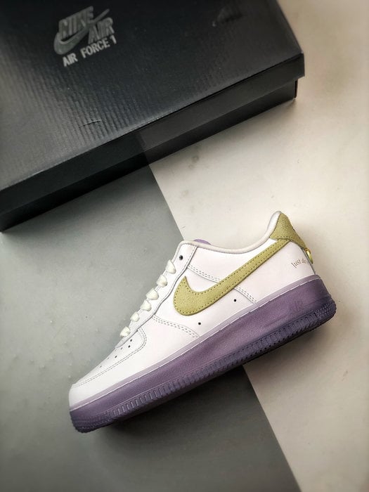Air Force 1 '07 Low Branco, Verde e Roxo - Vista 8