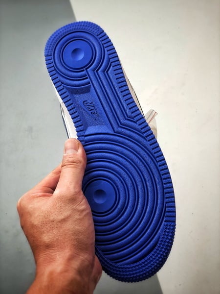 Air Force 1 '07 Low Branco e Azul Reflexivo - Vista 4