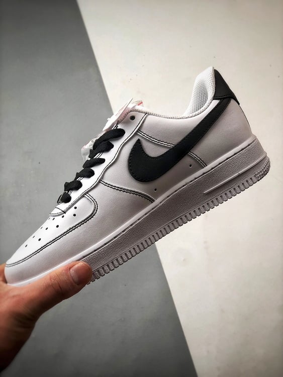 Nike Air Force 1 Low Branco e Preto Simples - Vista 5