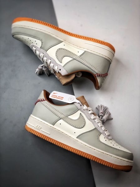 Air Force 1 '07 Low Creme e Caqui - Vista 6