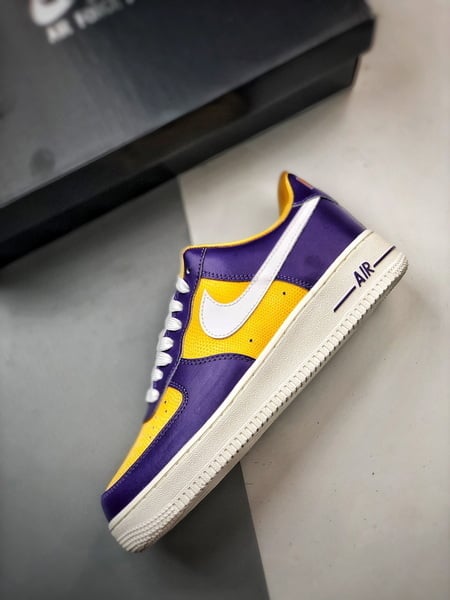 Air Force 1 '07 Low Roxo e Amarelo - Vista 8
