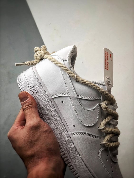 Nike Air Force 1 Low 07 Branco com Cordas - Vista 2