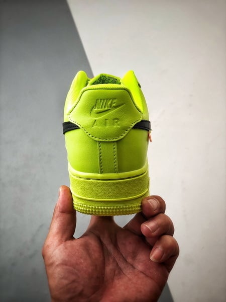 Air Force 1 '07 Low Verde Neon e Preto - Vista 3