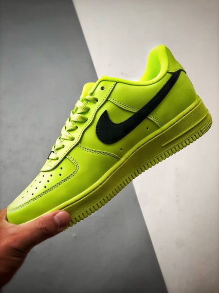 Air Force 1 '07 Low Verde Neon e Preto - Vista 5