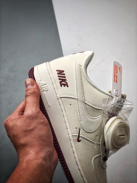 Air Force 1 '07 Low Vinho 3M - Vista 2