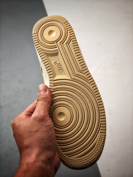 Air Force 1 '07 Low Duck Baby Amarelo Limão - Vista 4