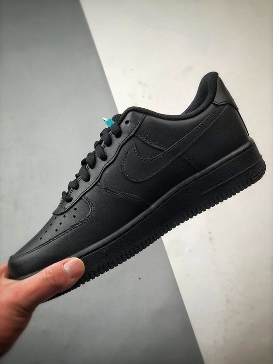 Nike Air Force 1 '07 Low Black Warrior - Vista 5