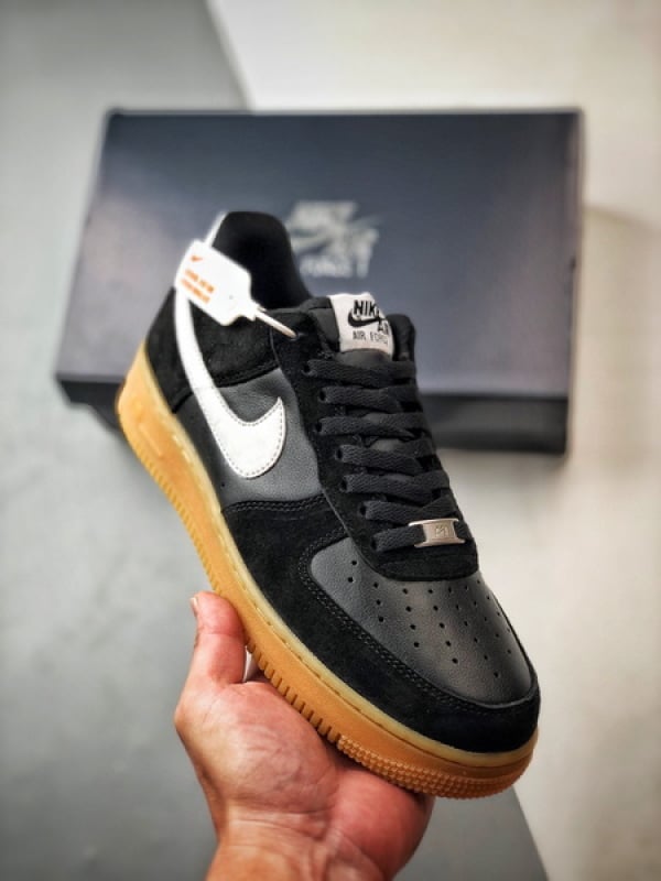 Air Force 1 '07 Low Branco e Preto Sola Natural - Vista 1