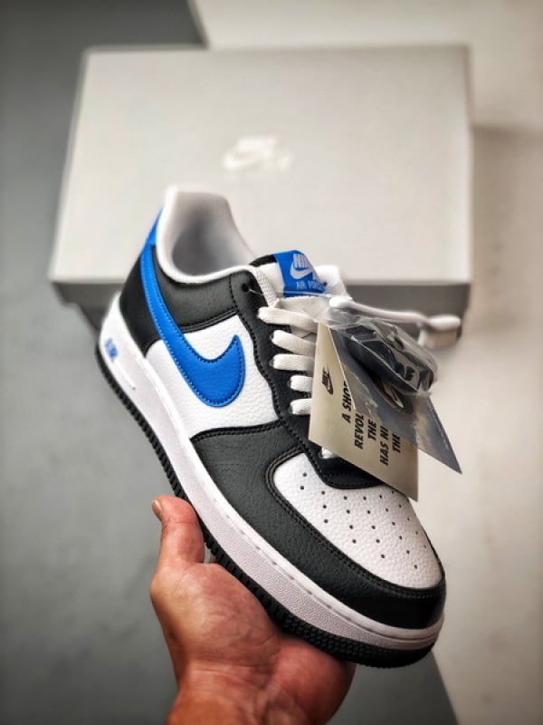 Air Force 1 '07 Low Preto e Branco - Vista 1