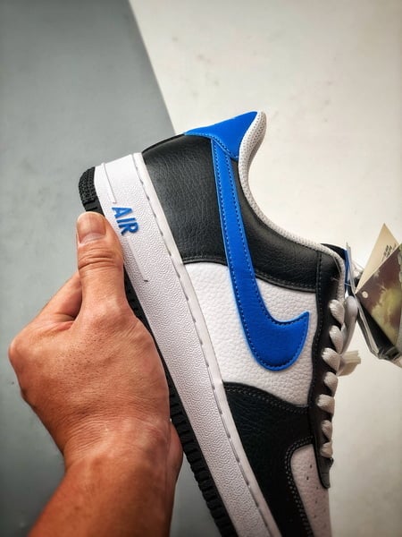 Air Force 1 '07 Low Preto e Branco - Vista 2