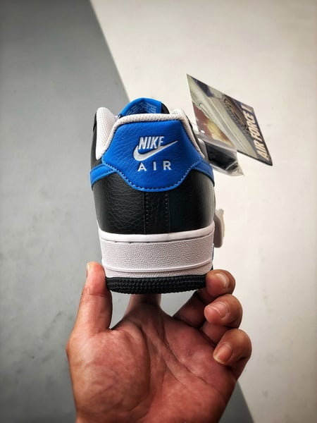 Air Force 1 '07 Low Preto e Branco - Vista 3