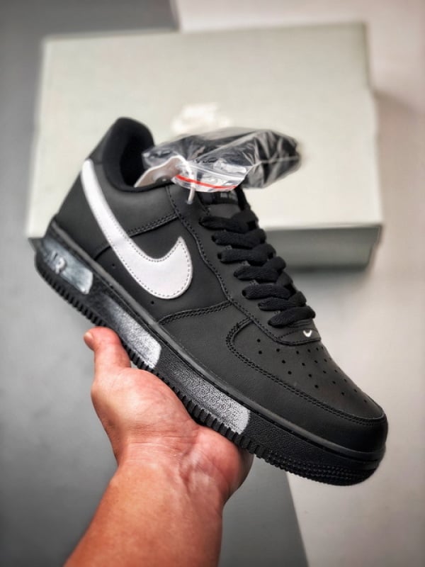 Air Force 1 '07 Low Preto e Branco 2.0 - Vista 1