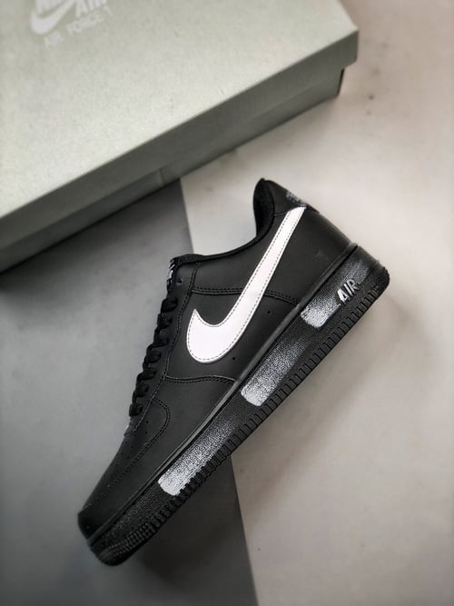 Air Force 1 '07 Low Preto e Branco 2.0 - Vista 8