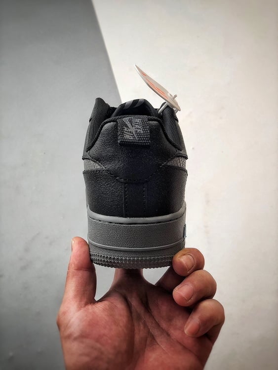 Nike Air Force 1 Low 07 Preto e Azul - Vista 3