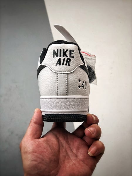 Air Force 1 '07 Low 40º Aniversário Branco e Preto - Vista 3