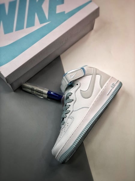 Air Force 1 07 Mid Azul Gelo Estrelas - Vista 3