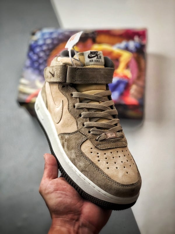 Air Force 1 07 Mid Caqui e Marrom Camurca - Vista 1