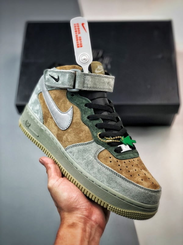 Air Force 1 07 Mid Marrom e Verde Camurca - Vista 1