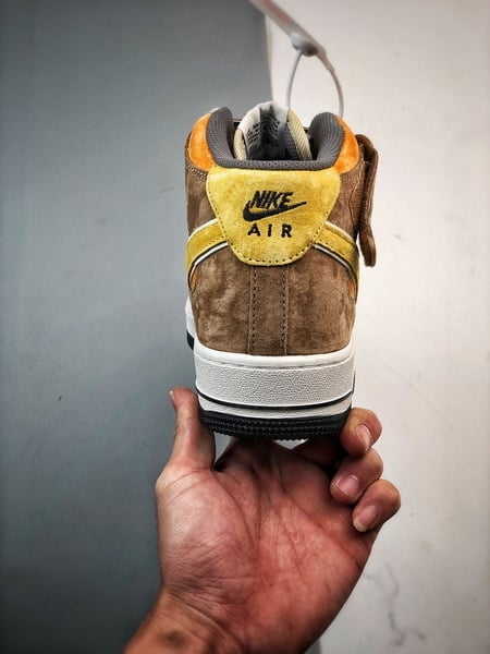 Air Force 1 07 Mid Marrom Amarelo e Laranja Camurca - Vista 3