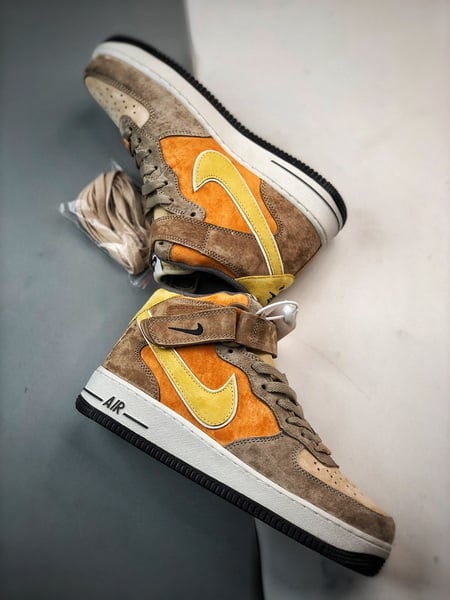 Air Force 1 07 Mid Marrom Amarelo e Laranja Camurca - Vista 6