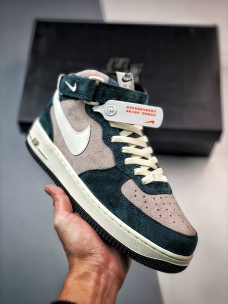 Air Force 1 07 Mid Cinzento e Verde Camurca - Vista 2