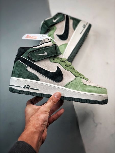 Air Force 1 07 Mid Cinzento Preto e Verde Camurca - Vista 7