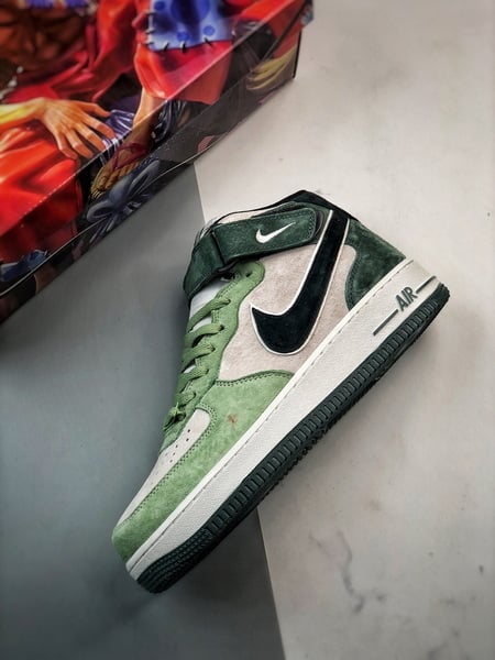 Air Force 1 07 Mid Cinzento Preto e Verde Camurca - Vista 8