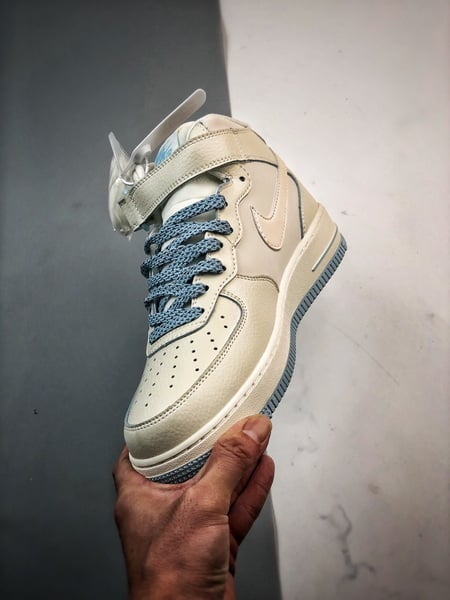 Air Force 1 07 Mid Perolado Bege Branco e Azul Gelo - Vista 5