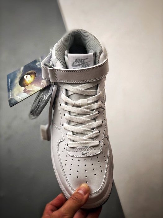 Air Force 1 07 Mid Branco e Cinzento - Vista 9