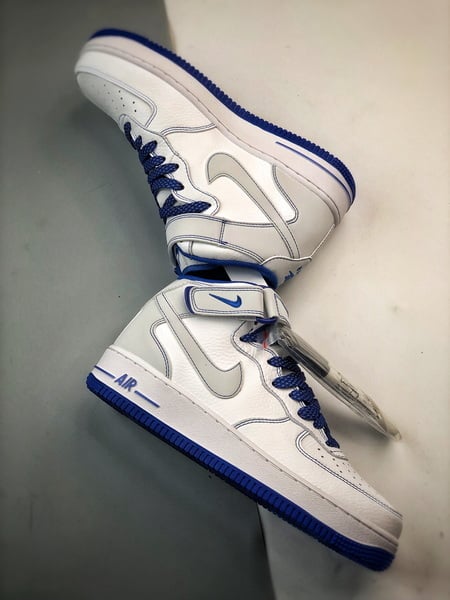 Air Force 1 07 Mid Branco e Azul Estrelas - Vista 6