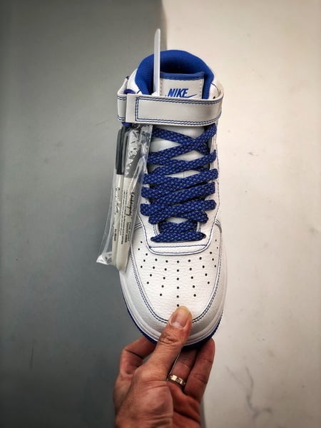 Air Force 1 07 Mid Branco e Azul Estrelas - Vista 9