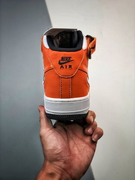 Air Force 1 07 Mid Branco e Preto - Vista 2