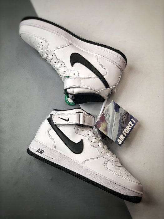 Air Force 1 07 Mid Branco e Preto - Vista 6