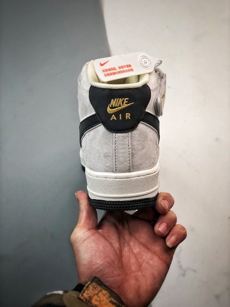 Air Force 1 07 Mid Bege Cinzento e Preto Camurca - Vista 3