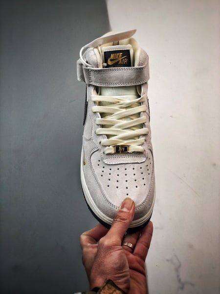 Air Force 1 07 Mid Bege Cinzento e Preto Camurca - Vista 9